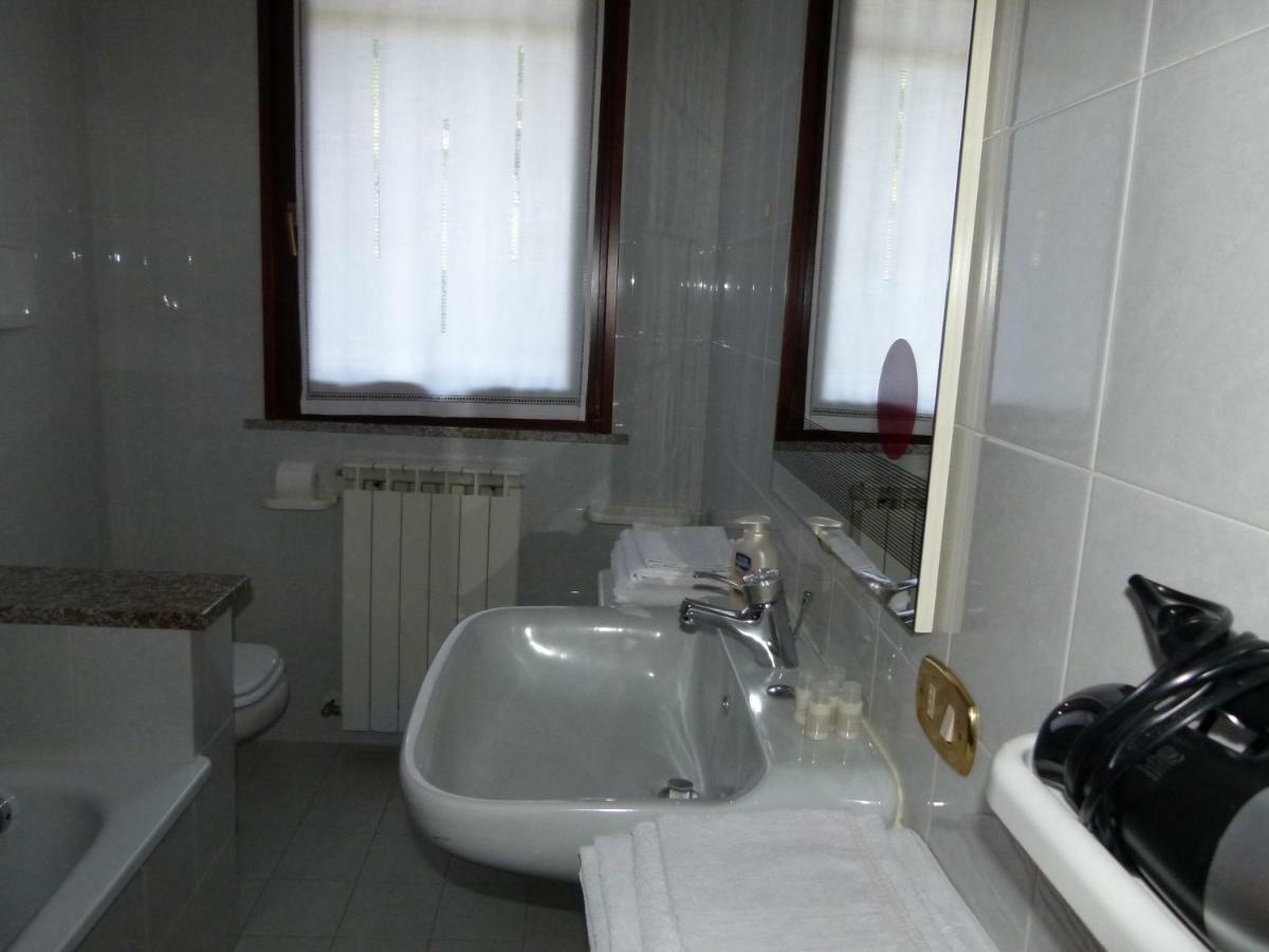 B&B La Poiana Canavaccio di Urbino Ngoại thất bức ảnh